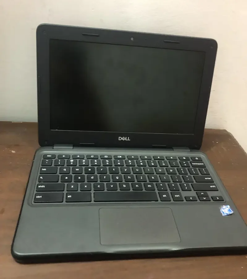Dell Chrome Book 3180