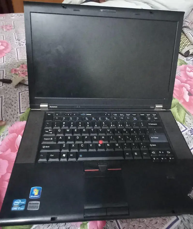 Lenovo ThinkPad - Core i5 - Intel 2nd Generation - Others RAM - SSD for Sale in Karachi