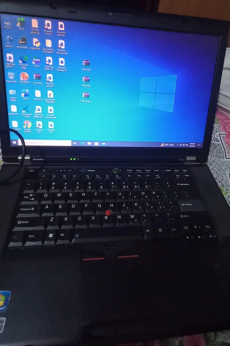 Lenovo ThinkPad - Core i5 - Intel 2nd Generation - Others RAM - SSD for Sale in Karachi