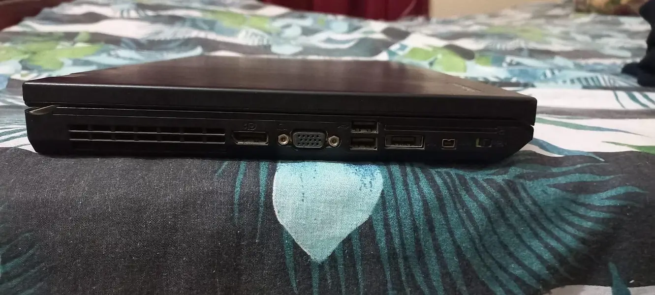 Lenovo ThinkPad - Core i5 - Intel 2nd Generation - Others RAM - SSD for Sale in Karachi