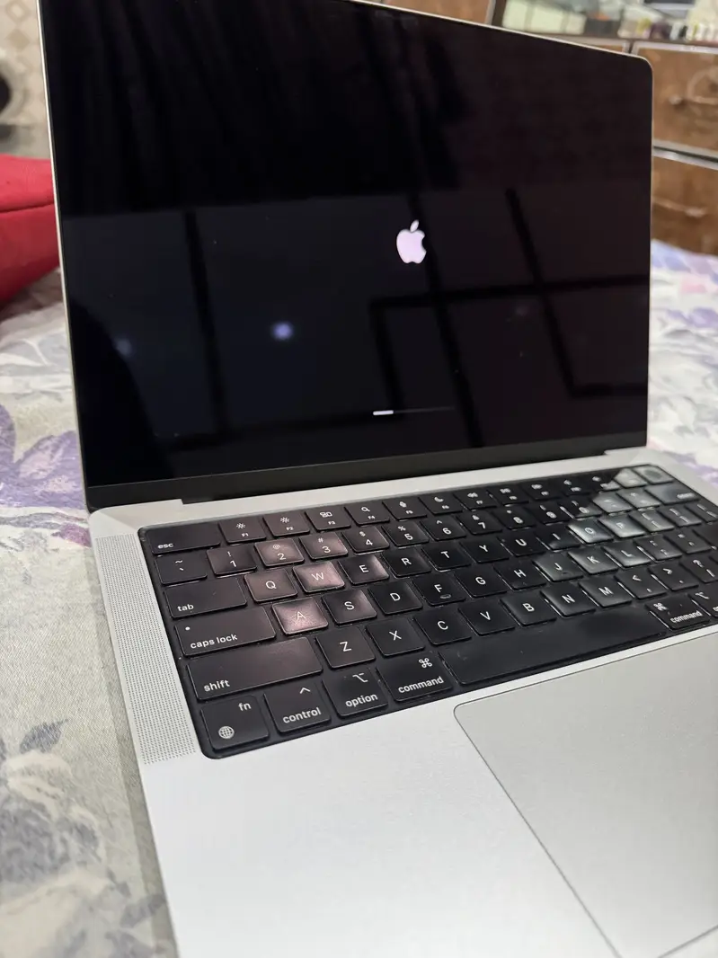 Apple MacBook Pro - 16GB RAM - SSD for Sale in Faisalabad