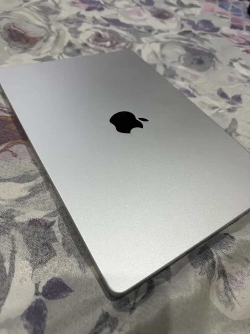Apple MacBook Pro - 16GB RAM - SSD for Sale in Faisalabad
