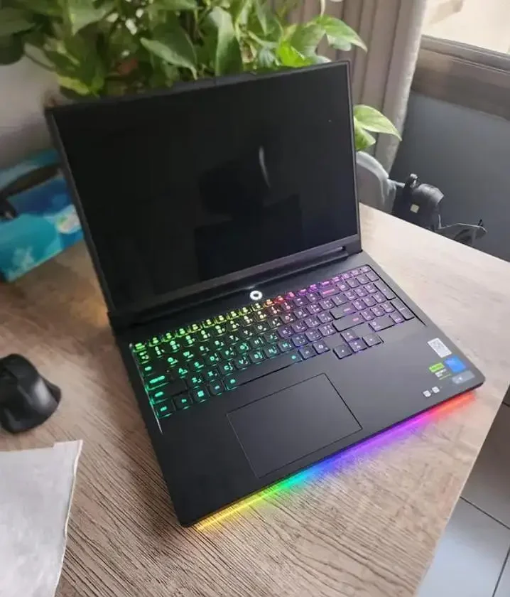 Lenovo Legion Pro 7 – Extreme Gaming Beast (RTX 5090)