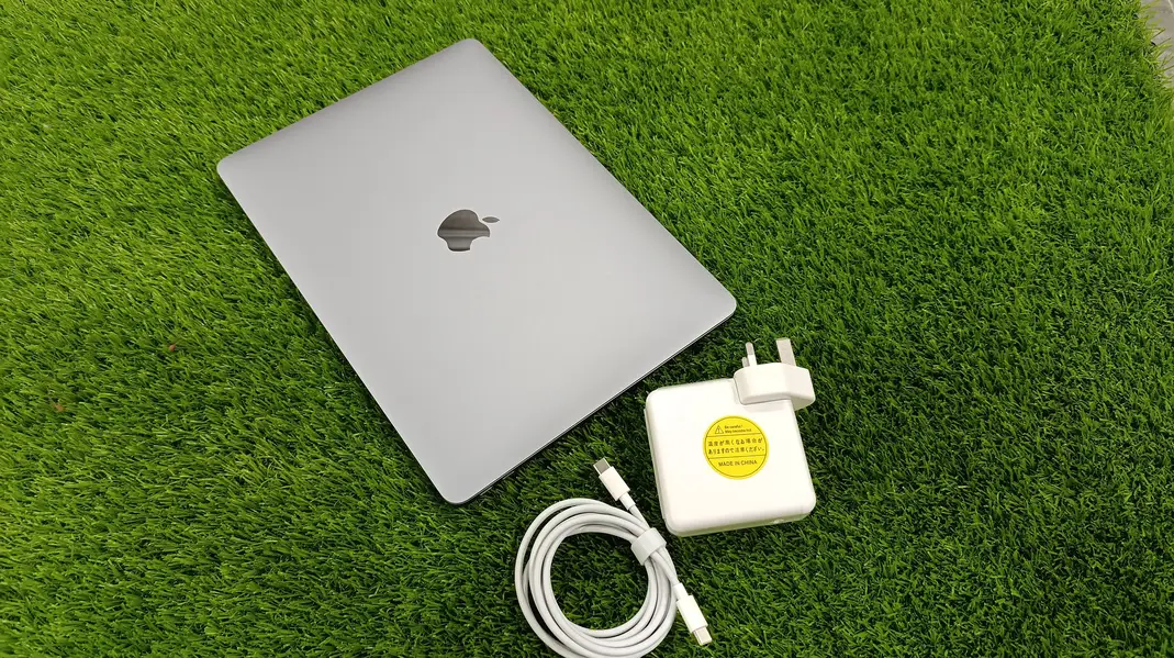 Apple MacBook Air - 16GB RAM - SSD for Sale in Lahore