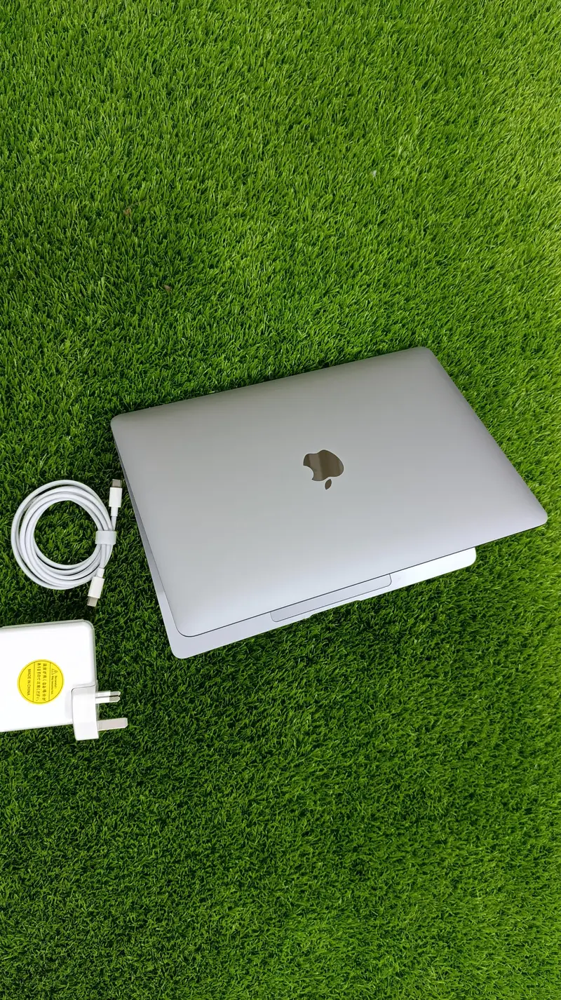 Apple MacBook Air - 16GB RAM - SSD for Sale in Lahore
