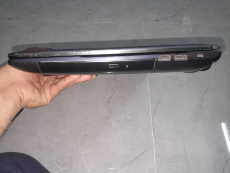 617269395-800x600