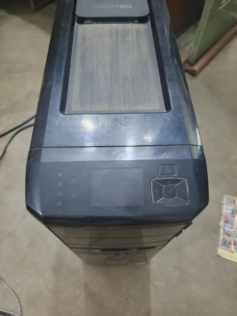 560748457-800x600