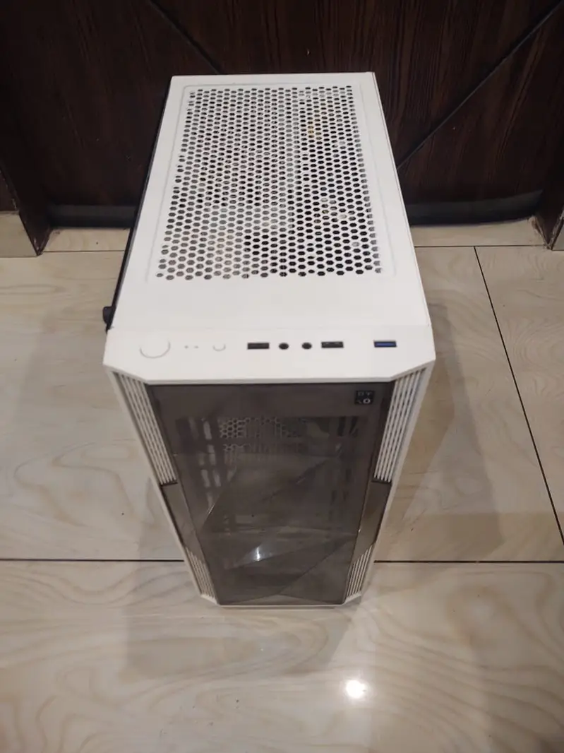 589829988-800x600