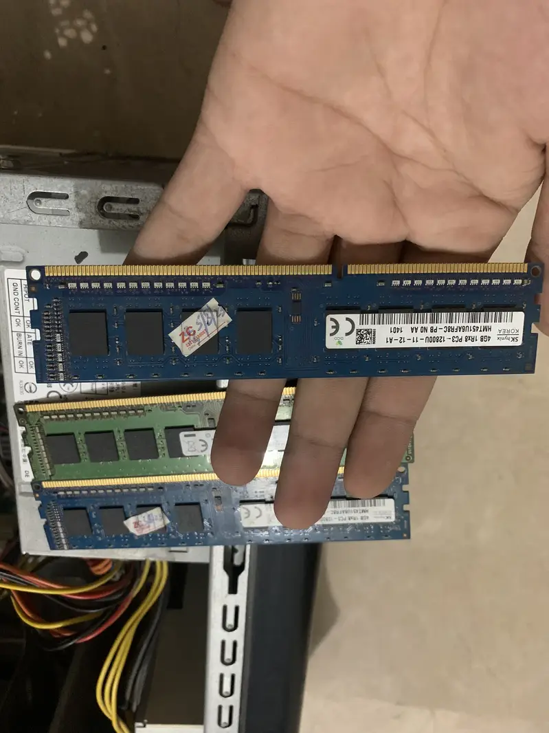 614975046-800x600