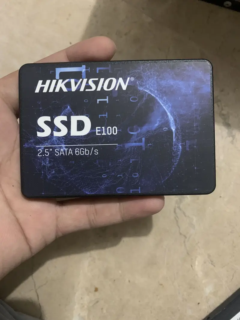 614975053-800x600