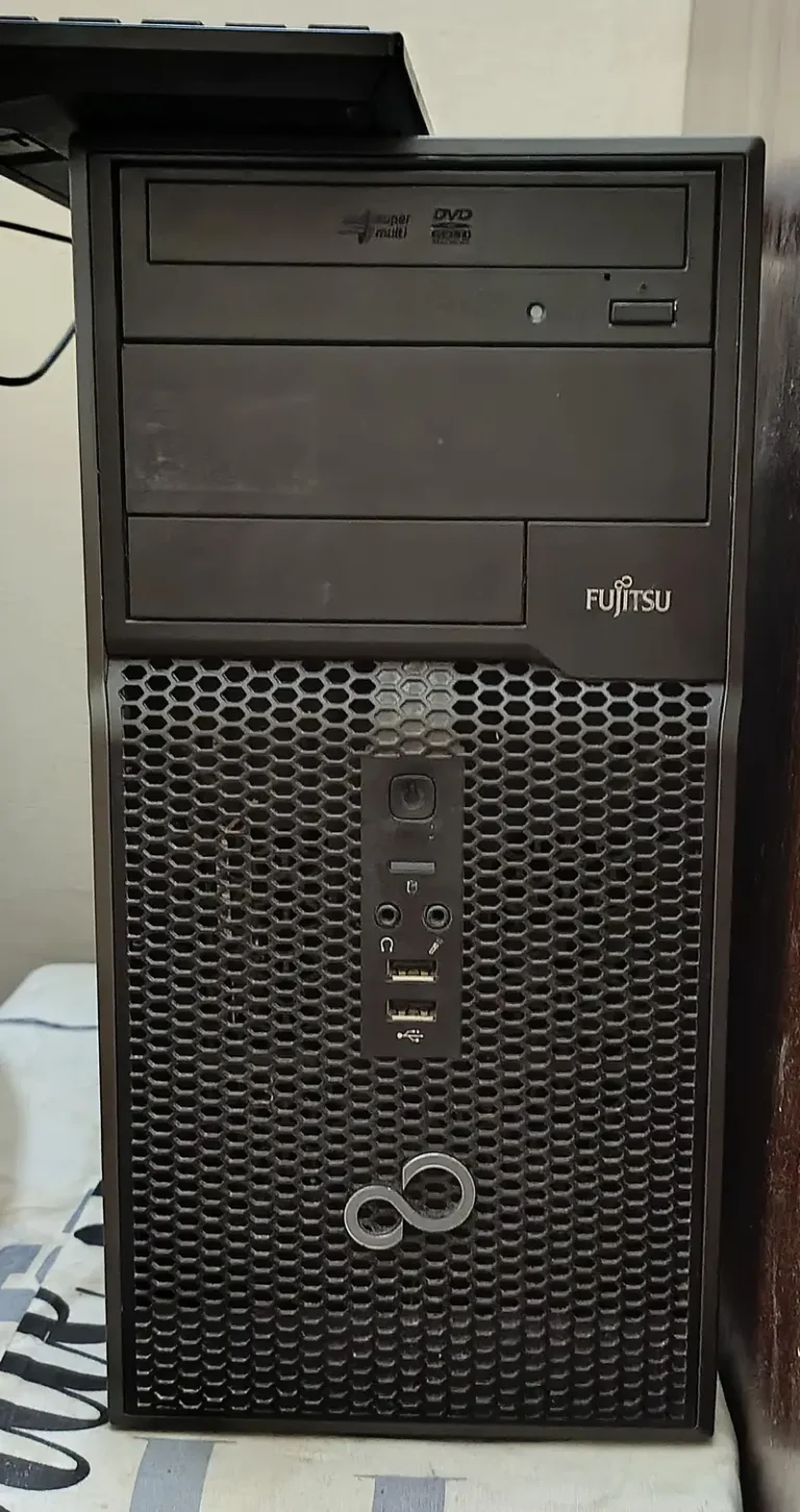 FUJITSU GAMING TOWER PC