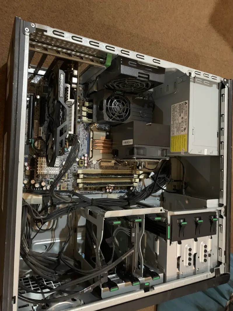 618707545-800x600