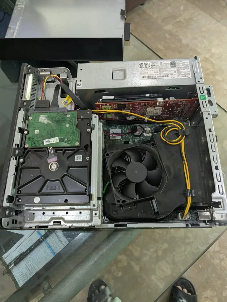 Gaming HP EliteDesk 705 G5 SFF with HP monitor 10/10 condition