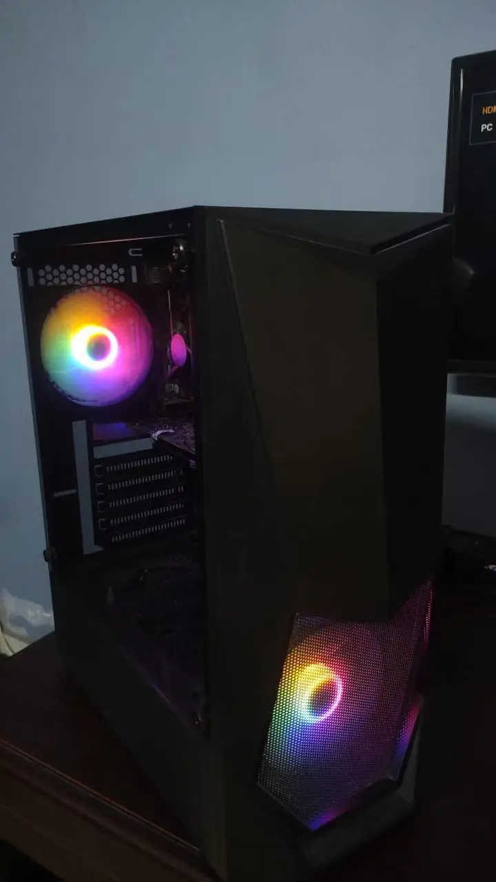 619849701-800x600