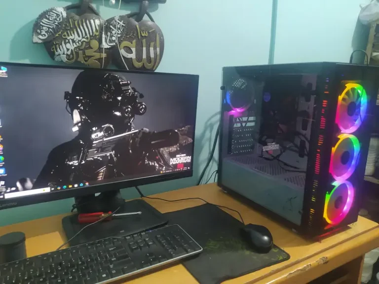Gaming PC with Borderless LED LCD Monitor + mouse keyboard cables