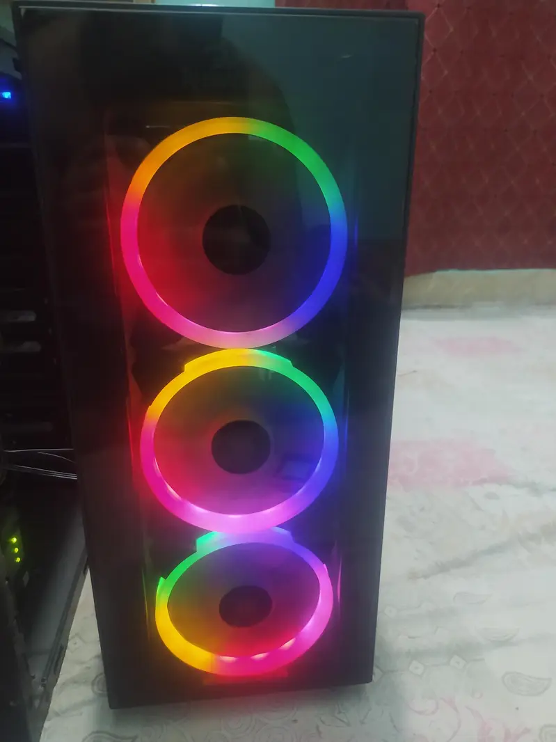 619856512-800x600