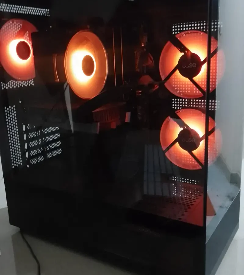 High-End Gaming PC Core i5 12th Gen RTX 2060 Super 8GB 32 GB DDR5