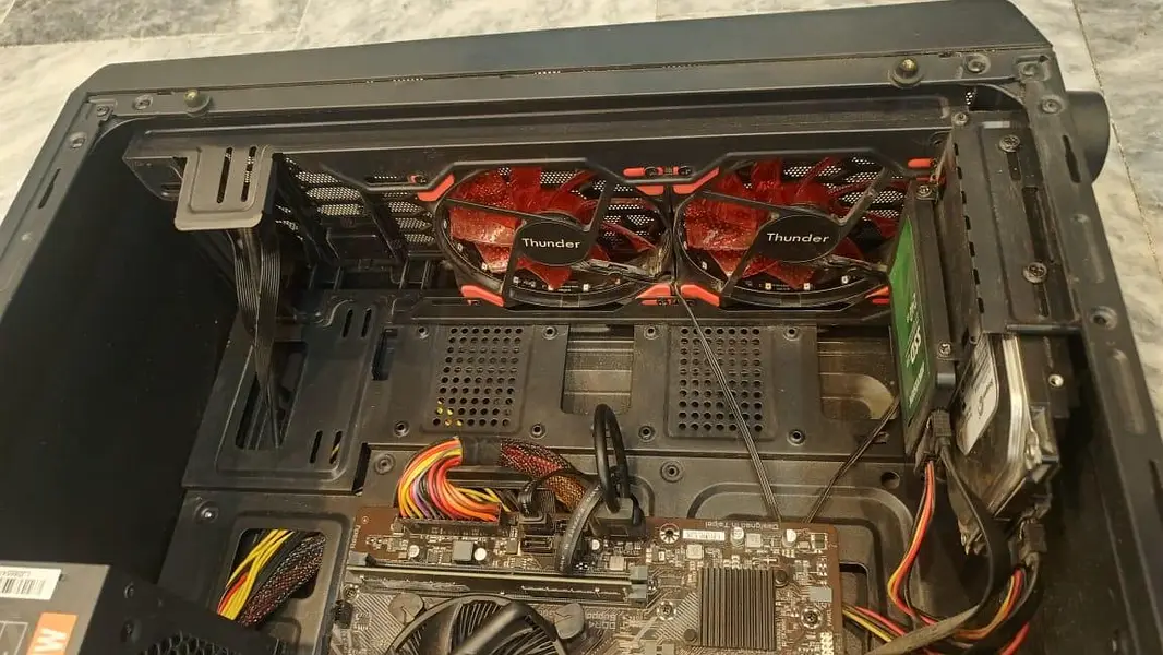 620759884-800x600