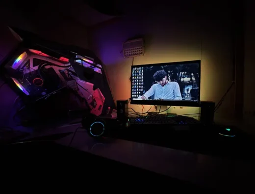 Custom gaming pc RZ 5 3600 & 1660 super with box.