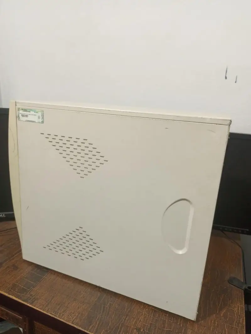 621132021-800x600