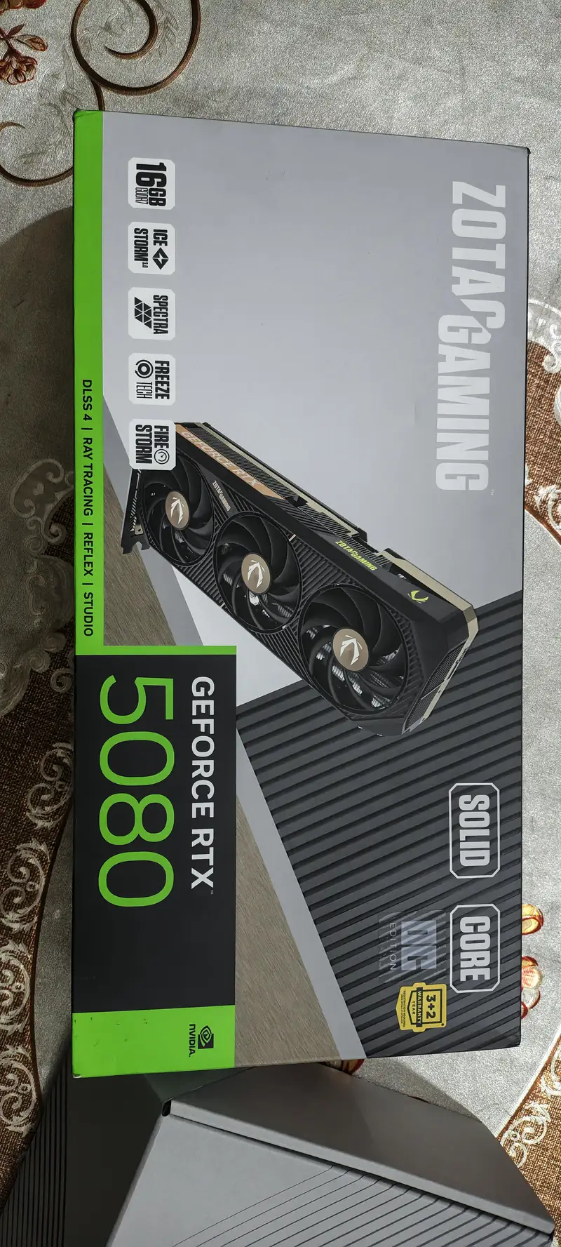 621133914-800x600