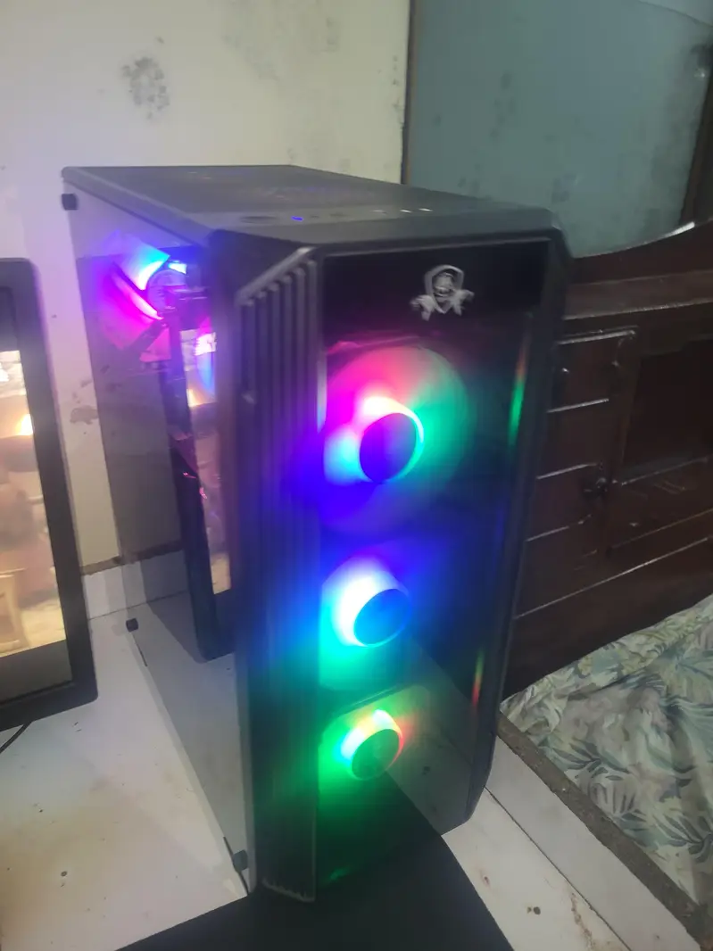 621351099-800x600