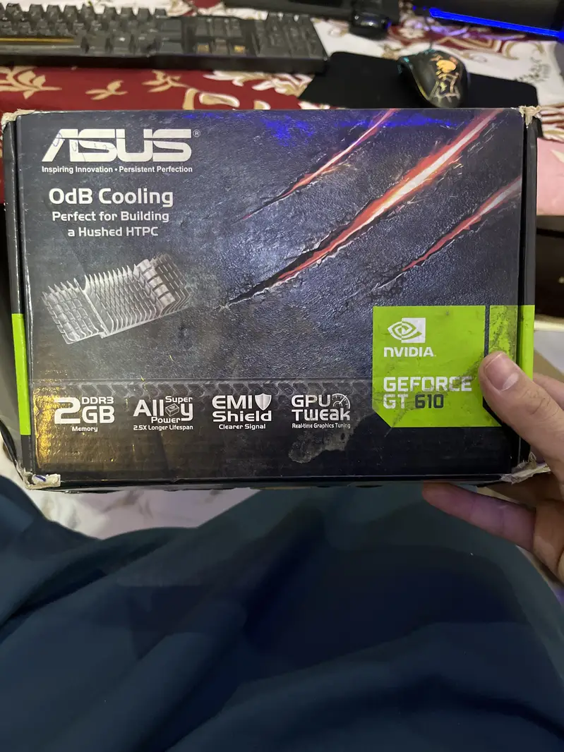 621354932-800x600