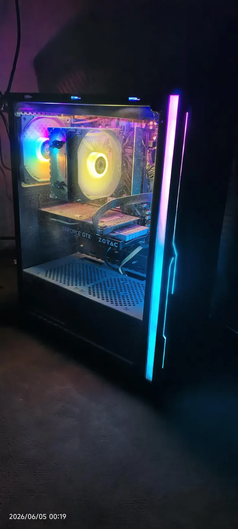 RYZEN 5 3600X
