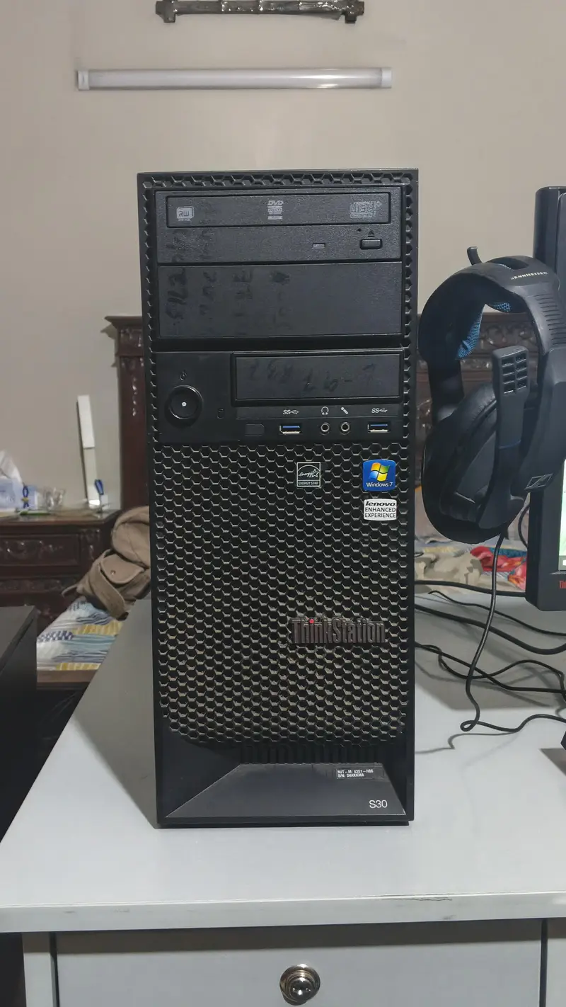 621832954-800x600