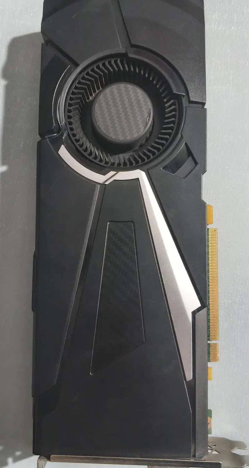 621832959-800x600