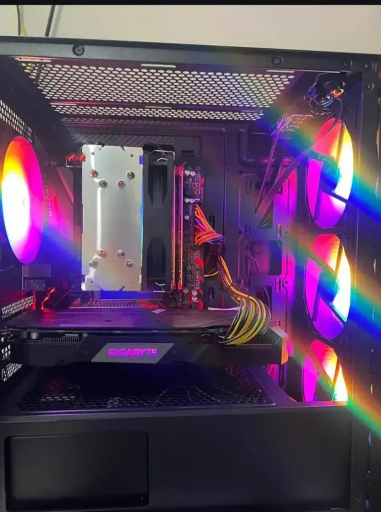 RYZEN 3600 GTX 1660 SUPER 16GB RAM DDR4 3200MHZ B450M 256 NVMe 500 hhd