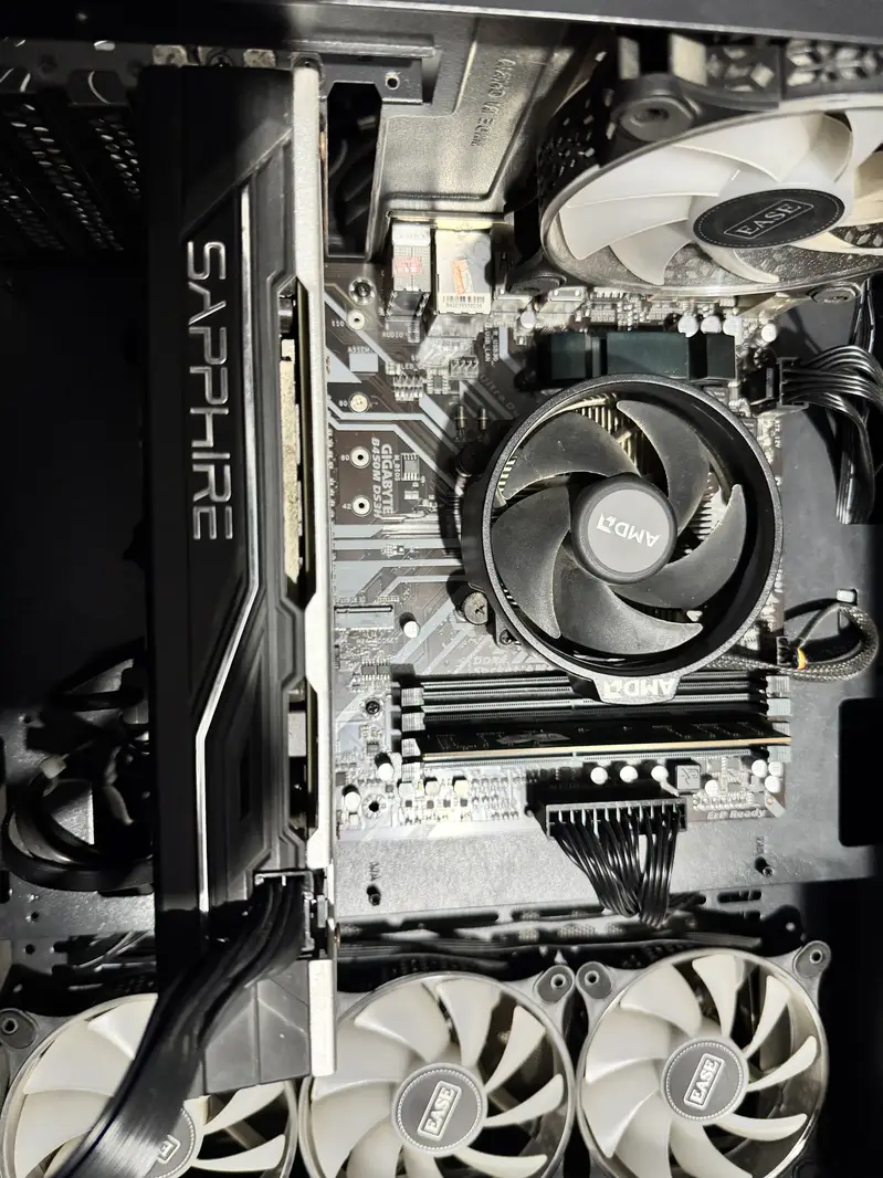 622074356-800x600