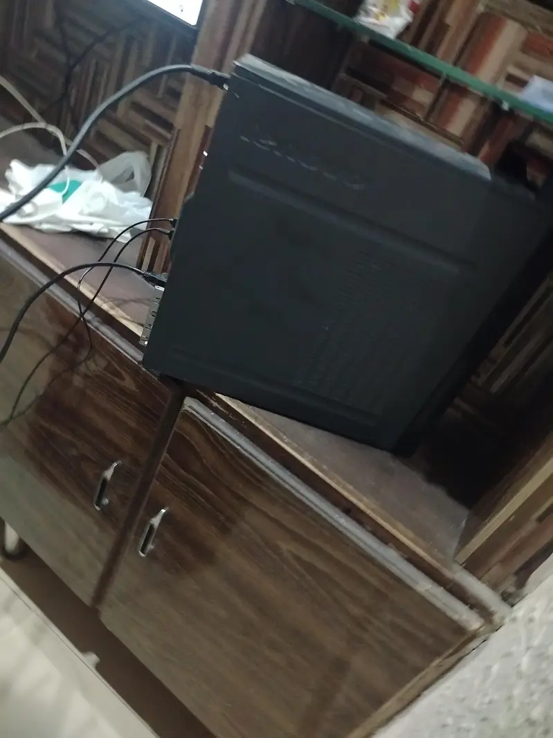 622658544-800x600