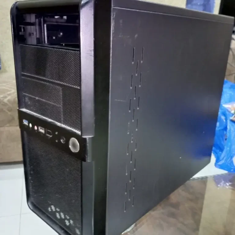 Gaming PC with Normal Casing [i7-4th gen][24gb Ram][1.128 TB Storage]
