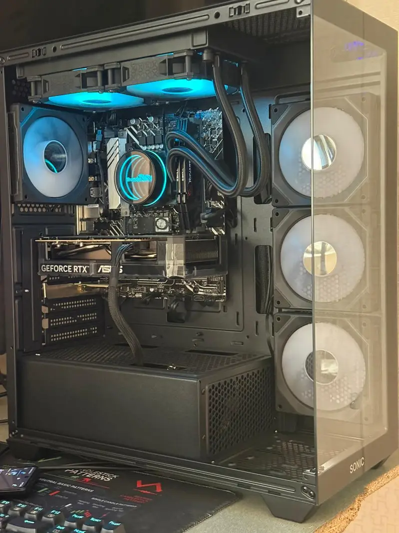 Core i5 13600kf with rtx 5060 OC