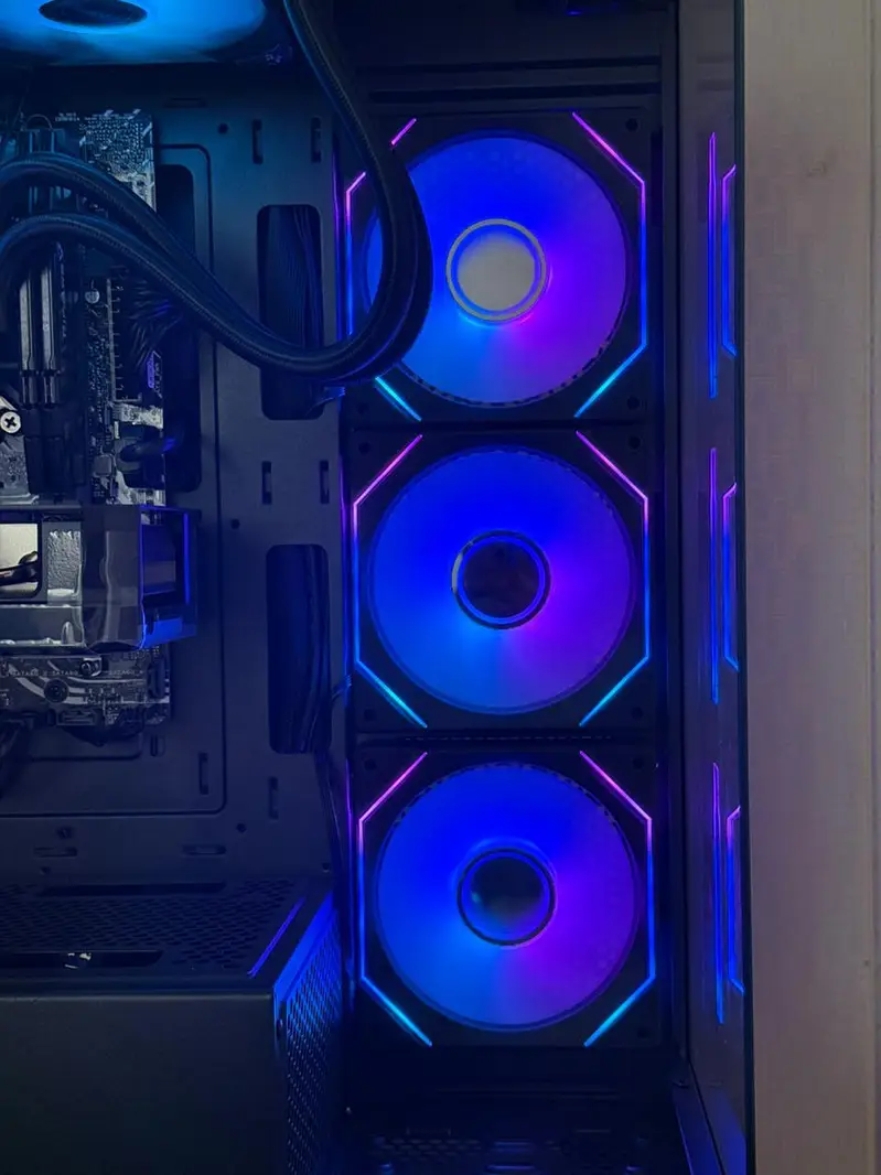 Core i5 13600kf with rtx 5060 OC