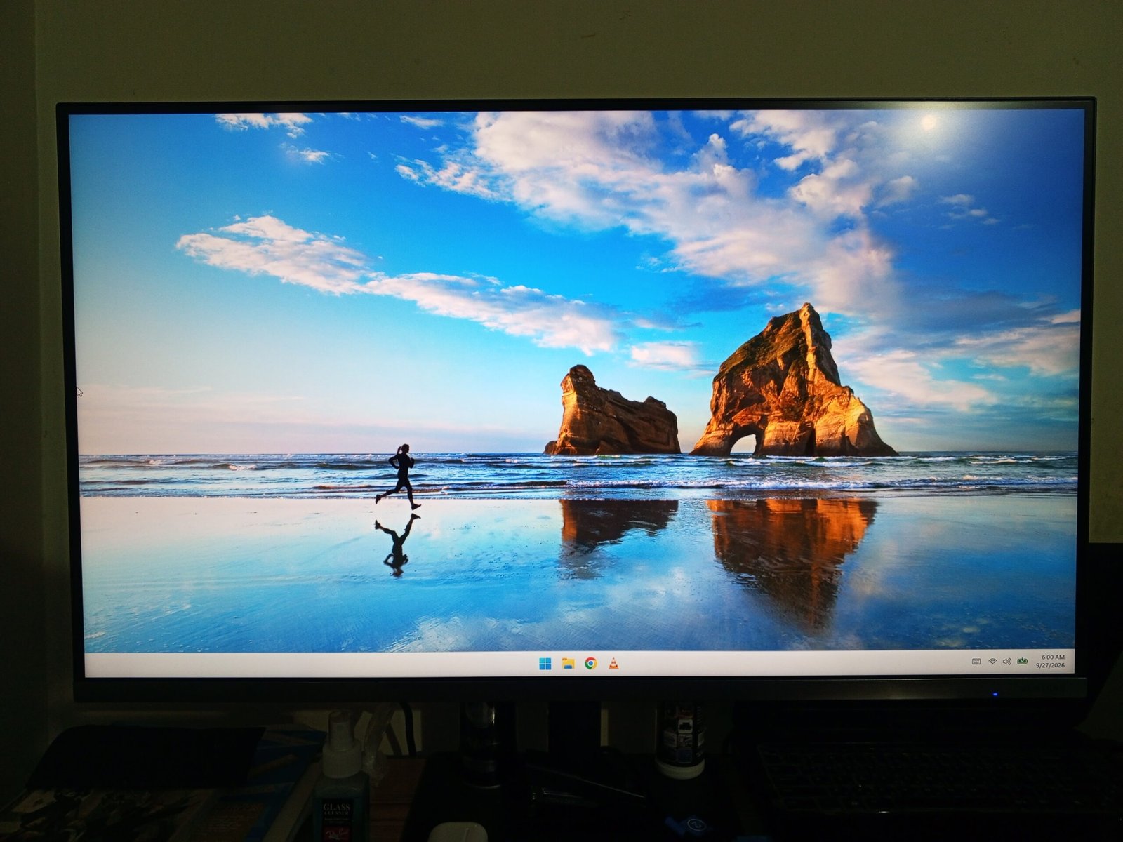 Samsung ViewFinity - 32 Inch - VA Display - Professional and Editing Monitor for Sale in Abbottabad