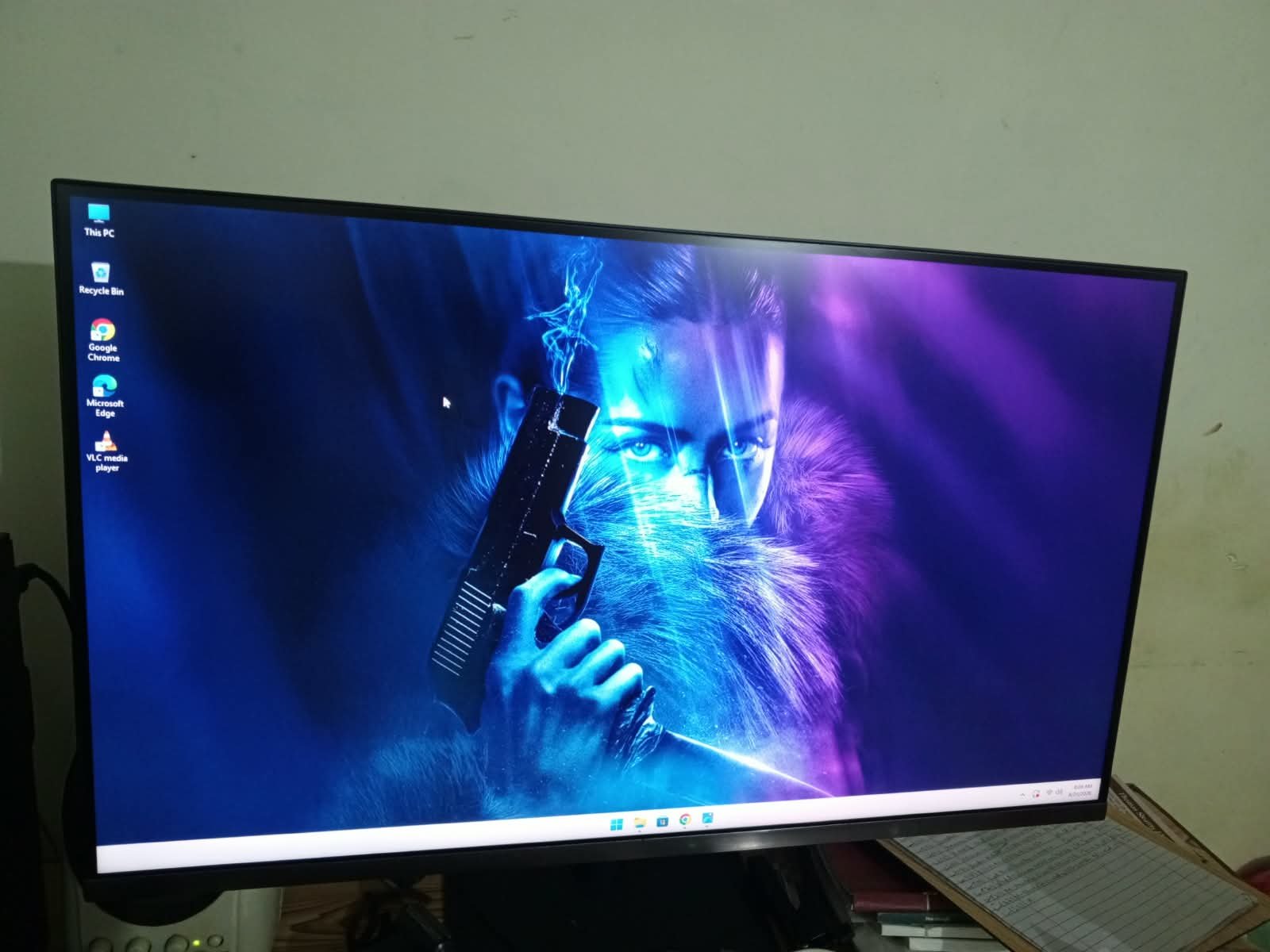 Samsung ViewFinity - 32 Inch - VA Display - Professional and Editing Monitor for Sale in Abbottabad