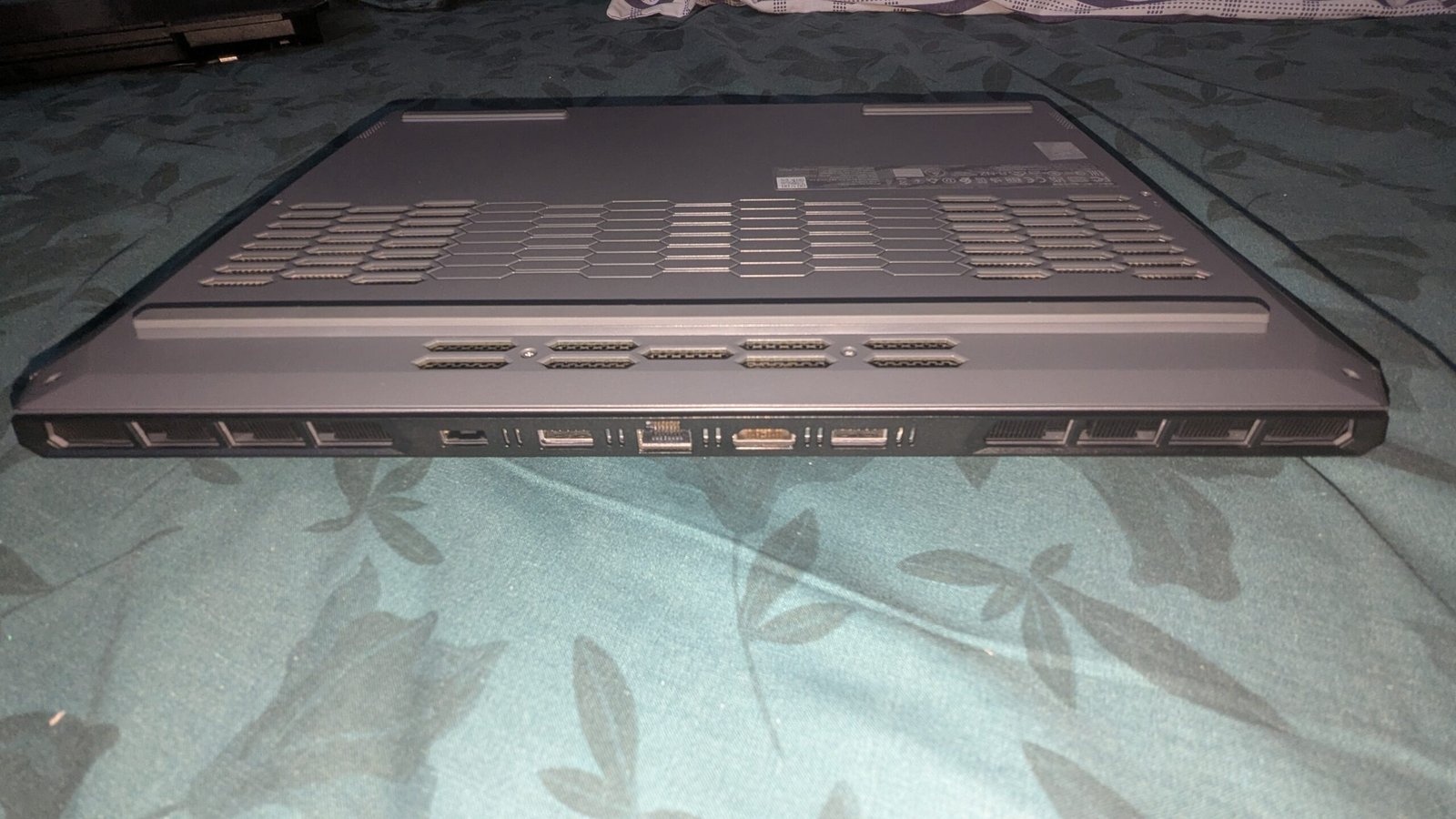 Lenovo LOQ 15IRX9 - Core i7 - 13th Generation (Raptor Lake) - 16GB RAM - 1TB SSD for Sale in Karachi