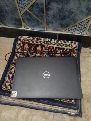 Dell latitude 5400 core i7 8th Gen