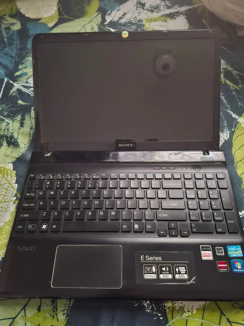 Laptop Sony VAIO E Series Casual – Budget Gaming 2Gb Graphic Card