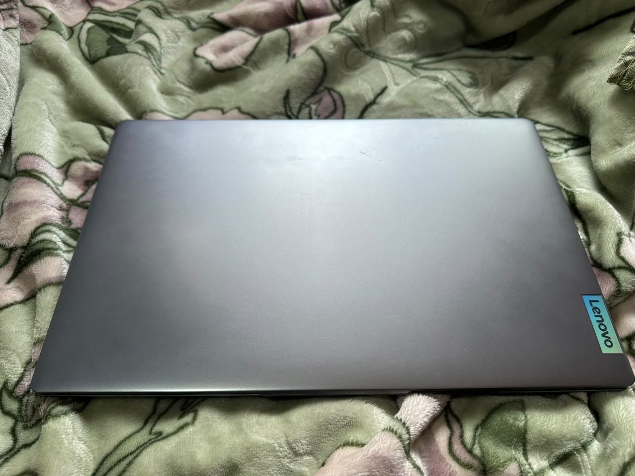 Lenovo IdeaPad Slim 3 15IRH8 - Core i5 - Intel 13th Generation - 8GB RAM - 512GB SSD for Sale in Islamabad