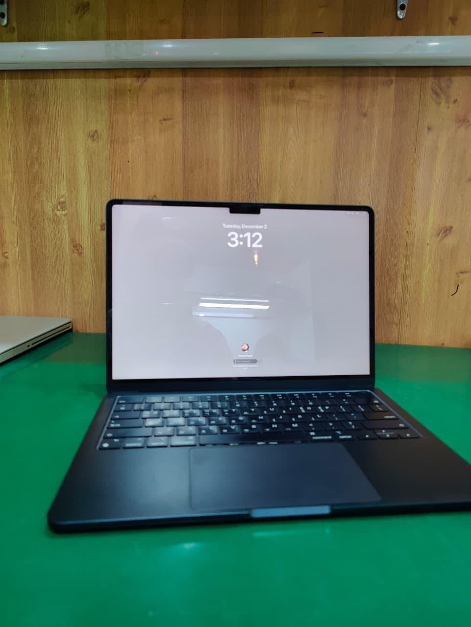 Apple MacBook Air 13-inch M2 2022
