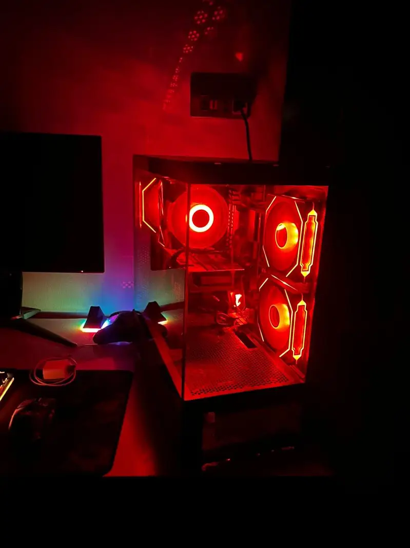 Custom-Built Gaming PC