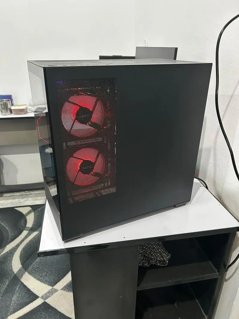 Custom-Built Gaming PC