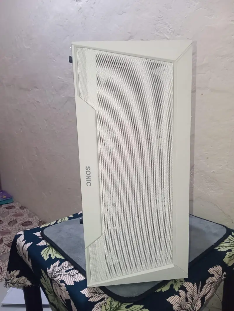 Custom-Built Gaming PC