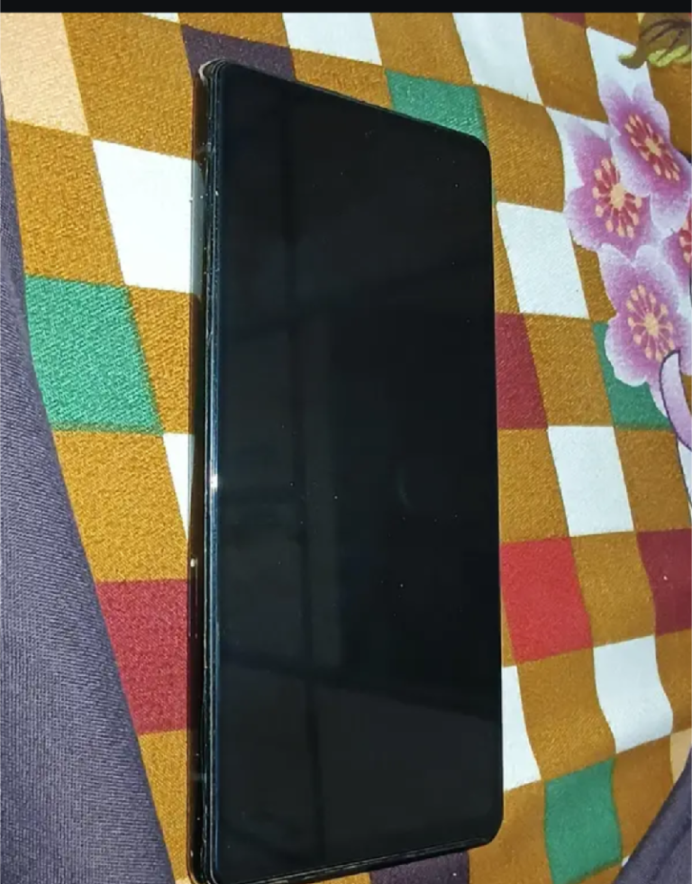 Google Pixel 6a - 128GB SSD - 8GB RAM - PTA Approved for Sale in Karachi