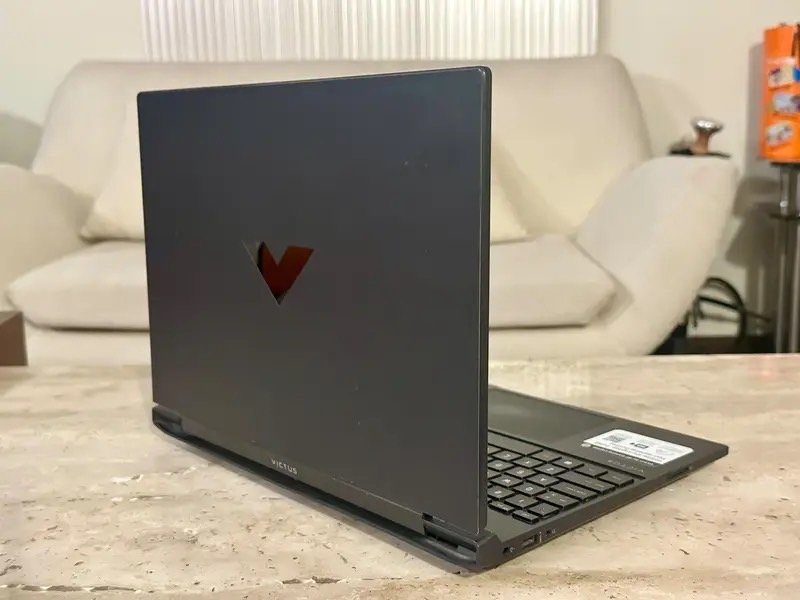 Hp Victus 15 Fb2000