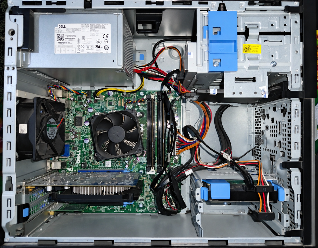 Dell OptiPlex 7010 - Core i5 - Intel 3rd Generation - 8GB RAM - 1TB HDD for Sale in Wah