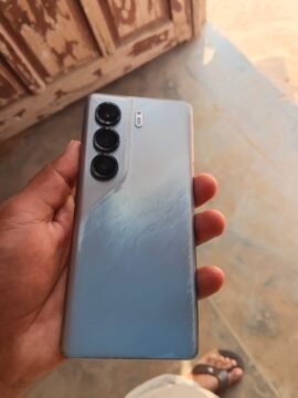 Tecno Camon 40 Pro - 256GB SSD - 8GB RAM - PTA Approved for Sale in Sargodha